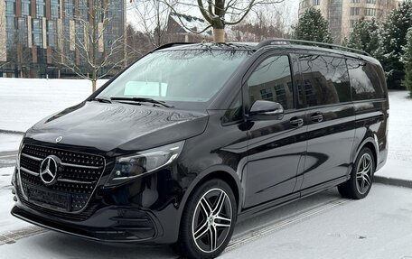 Mercedes-Benz V-Класс, 2024 год, 17 500 000 рублей, 4 фотография