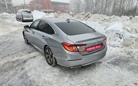 Honda Accord IX рестайлинг, 2019 год, 3 290 000 рублей, 4 фотография