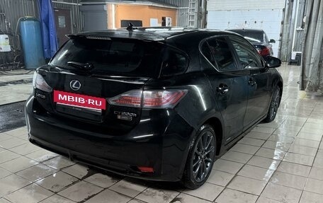 Lexus CT I рестайлинг, 2011 год, 1 820 000 рублей, 8 фотография