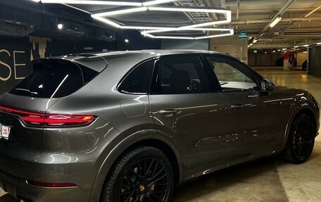 Porsche Cayenne III, 2022 год, 15 000 000 рублей, 8 фотография