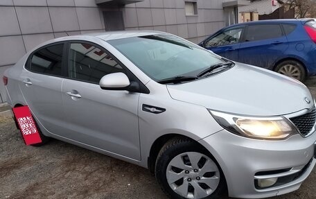 KIA Rio III рестайлинг, 2015 год, 660 000 рублей, 24 фотография