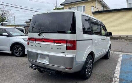 Mitsubishi Delica D:5 I, 2019 год, 2 380 000 рублей, 4 фотография