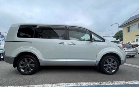 Mitsubishi Delica D:5 I, 2019 год, 2 380 000 рублей, 7 фотография