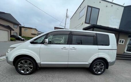 Mitsubishi Delica D:5 I, 2019 год, 2 380 000 рублей, 8 фотография