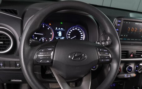 Hyundai Kona I, 2018 год, 2 119 000 рублей, 16 фотография