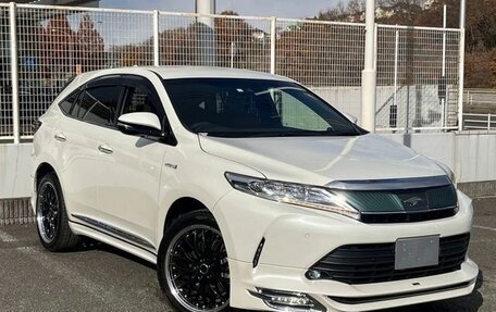 Toyota Harrier, 2020 год, 2 370 000 рублей, 3 фотография