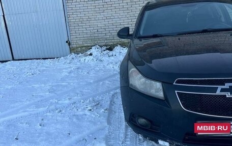 Chevrolet Cruze II, 2011 год, 350 000 рублей, 2 фотография