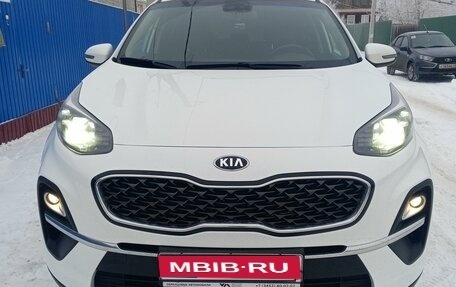 KIA Sportage IV рестайлинг, 2020 год, 2 600 000 рублей, 1 фотография