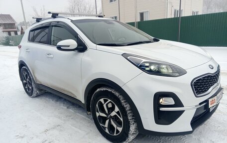 KIA Sportage IV рестайлинг, 2020 год, 2 600 000 рублей, 2 фотография