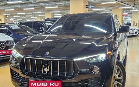 Maserati Levante I, 2021 год, 4 650 000 рублей, 2 фотография