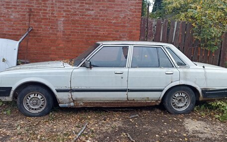 Toyota Cressida II, 1984 год, 150 000 рублей, 2 фотография