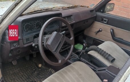 Toyota Cressida II, 1984 год, 150 000 рублей, 3 фотография