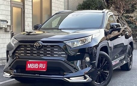 Toyota RAV4, 2021 год, 2 511 000 рублей, 3 фотография