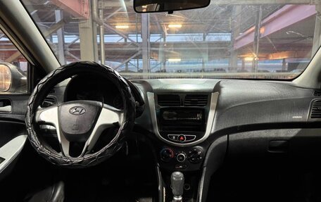 Hyundai Solaris II рестайлинг, 2013 год, 580 000 рублей, 10 фотография