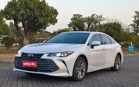 Toyota Avalon, 2022 год, 2 485 000 рублей, 1 фотография