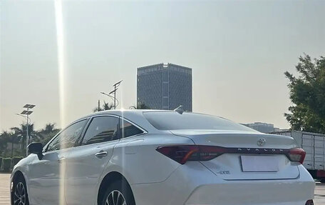 Toyota Avalon, 2022 год, 2 545 000 рублей, 11 фотография