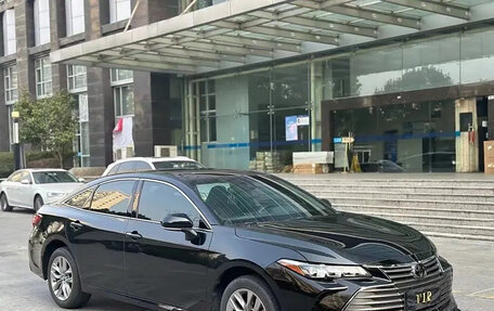 Toyota Avalon, 2022 год, 2 790 000 рублей, 3 фотография