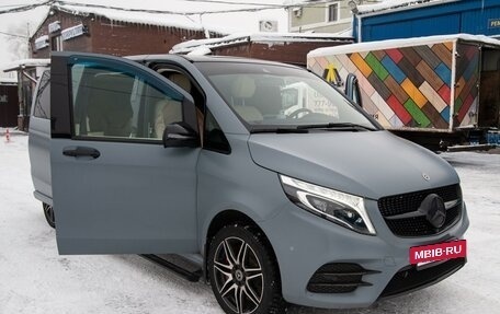 Mercedes-Benz V-Класс, 2022 год, 13 950 000 рублей, 9 фотография