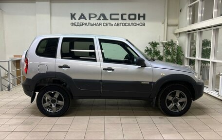 Chevrolet Niva I рестайлинг, 2016 год, 890 000 рублей, 6 фотография