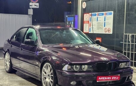 BMW 5 серия, 2002 год, 1 400 000 рублей, 1 фотография