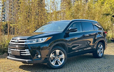 Toyota Highlander III, 2021 год, 3 460 000 рублей, 1 фотография