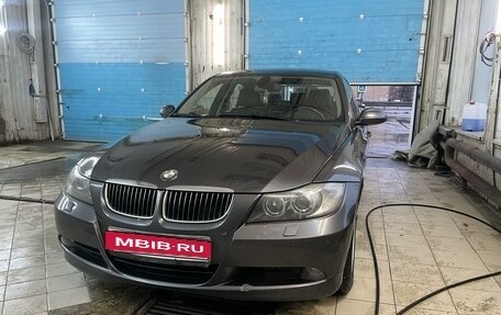 BMW 3 серия, 2008 год, 1 250 000 рублей, 1 фотография