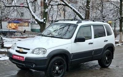 Chevrolet Niva I рестайлинг, 2017 год, 798 000 рублей, 1 фотография