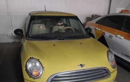 MINI Hatch, 2010 год, 750 000 рублей, 1 фотография