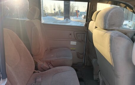 Nissan Serena II, 2002 год, 379 000 рублей, 13 фотография