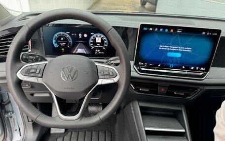 Volkswagen Tiguan, 2024 год, 6 930 000 рублей, 7 фотография