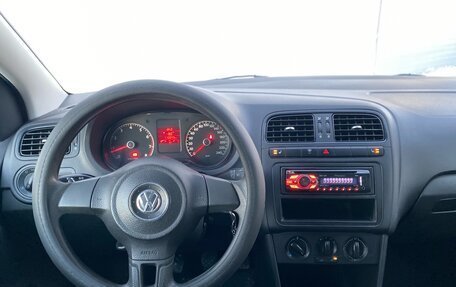 Volkswagen Polo VI (EU Market), 2012 год, 735 000 рублей, 12 фотография