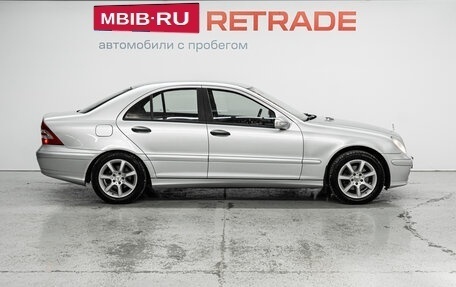 Mercedes-Benz C-Класс, 2006 год, 990 000 рублей, 4 фотография