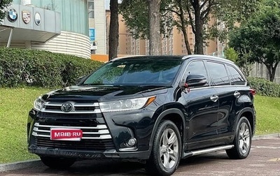 Toyota Highlander III, 2021 год, 3 484 000 рублей, 1 фотография