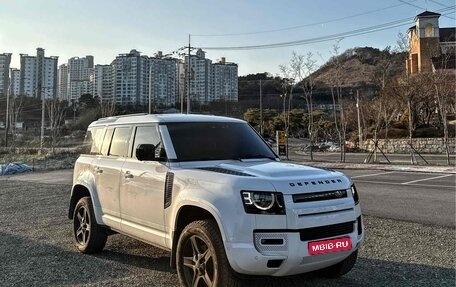 Land Rover Defender II, 2022 год, 7 300 000 рублей, 1 фотография