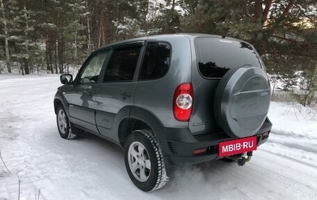 Chevrolet Niva I рестайлинг, 2013 год, 685 000 рублей, 3 фотография