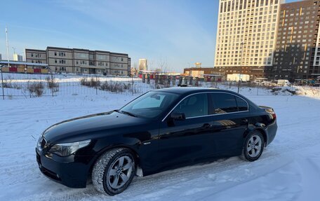 BMW 5 серия, 2004 год, 1 350 000 рублей, 8 фотография