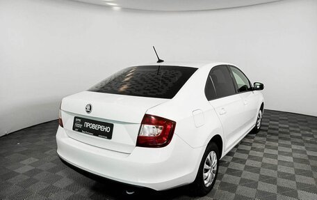 Skoda Rapid I, 2018 год, 1 200 000 рублей, 6 фотография