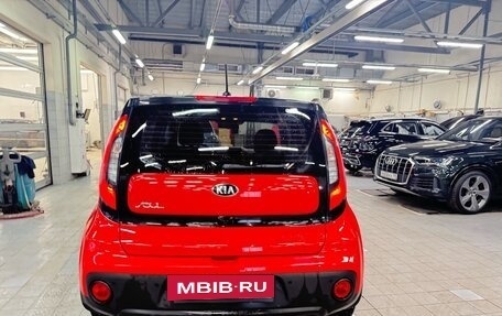 KIA Soul II рестайлинг, 2017 год, 1 519 000 рублей, 6 фотография