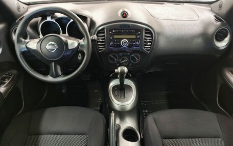 Nissan Juke II, 2015 год, 1 350 000 рублей, 10 фотография