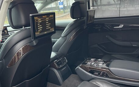 Audi A8, 2015 год, 2 650 000 рублей, 10 фотография