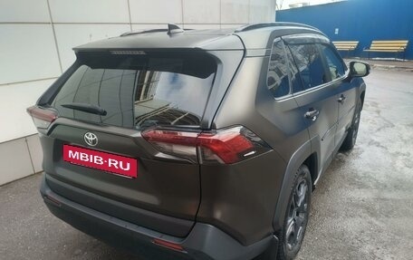 Toyota RAV4, 2022 год, 3 900 000 рублей, 9 фотография