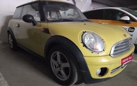 MINI Hatch, 2010 год, 750 000 рублей, 2 фотография