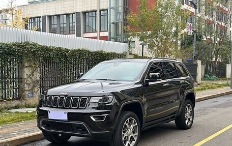 Jeep Grand Cherokee, 2021 год, 4 610 000 рублей, 1 фотография