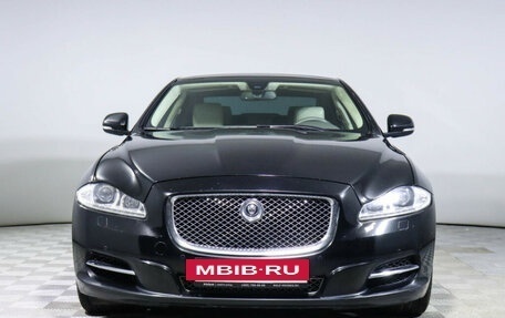 Jaguar XJ IV (X351), 2010 год, 2 280 004 рублей, 2 фотография