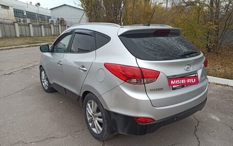 Hyundai ix35 I рестайлинг, 2013 год, 1 650 000 рублей, 4 фотография