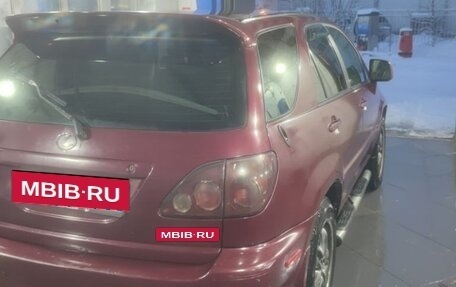 Lexus RX IV рестайлинг, 2000 год, 723 000 рублей, 3 фотография