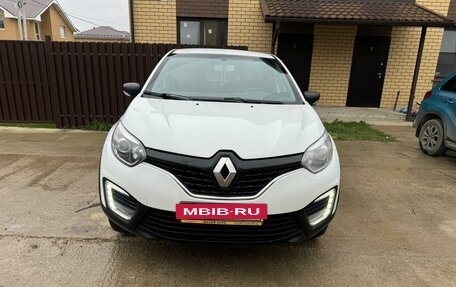 Renault Kaptur I рестайлинг, 2019 год, 1 108 000 рублей, 2 фотография