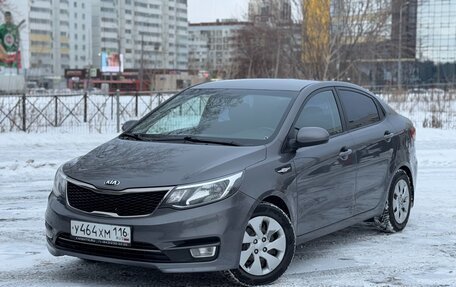 KIA Rio III рестайлинг, 2015 год, 945 000 рублей, 1 фотография