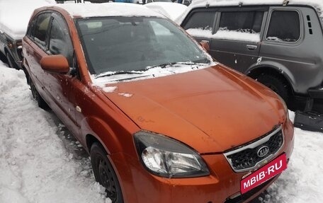 KIA Rio II, 2010 год, 350 000 рублей, 1 фотография