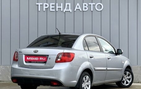 KIA Rio II, 2011 год, 689 000 рублей, 2 фотография